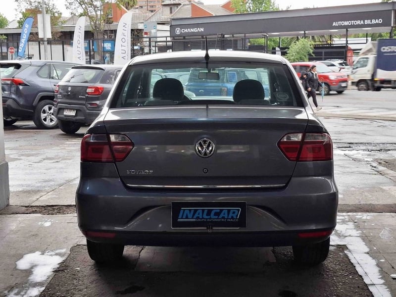 Volkswagen VOYAGE 1.6 2018 - Imagen 8 de 20