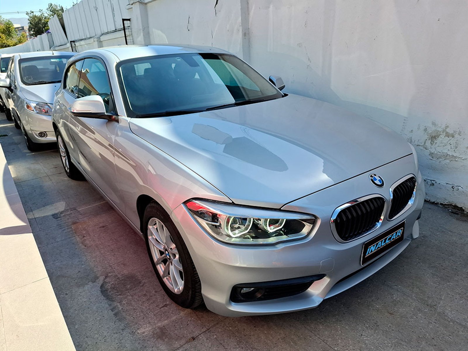 BMW 120i LCI 1.6 AUT 2016 - Imagen 3 de 20