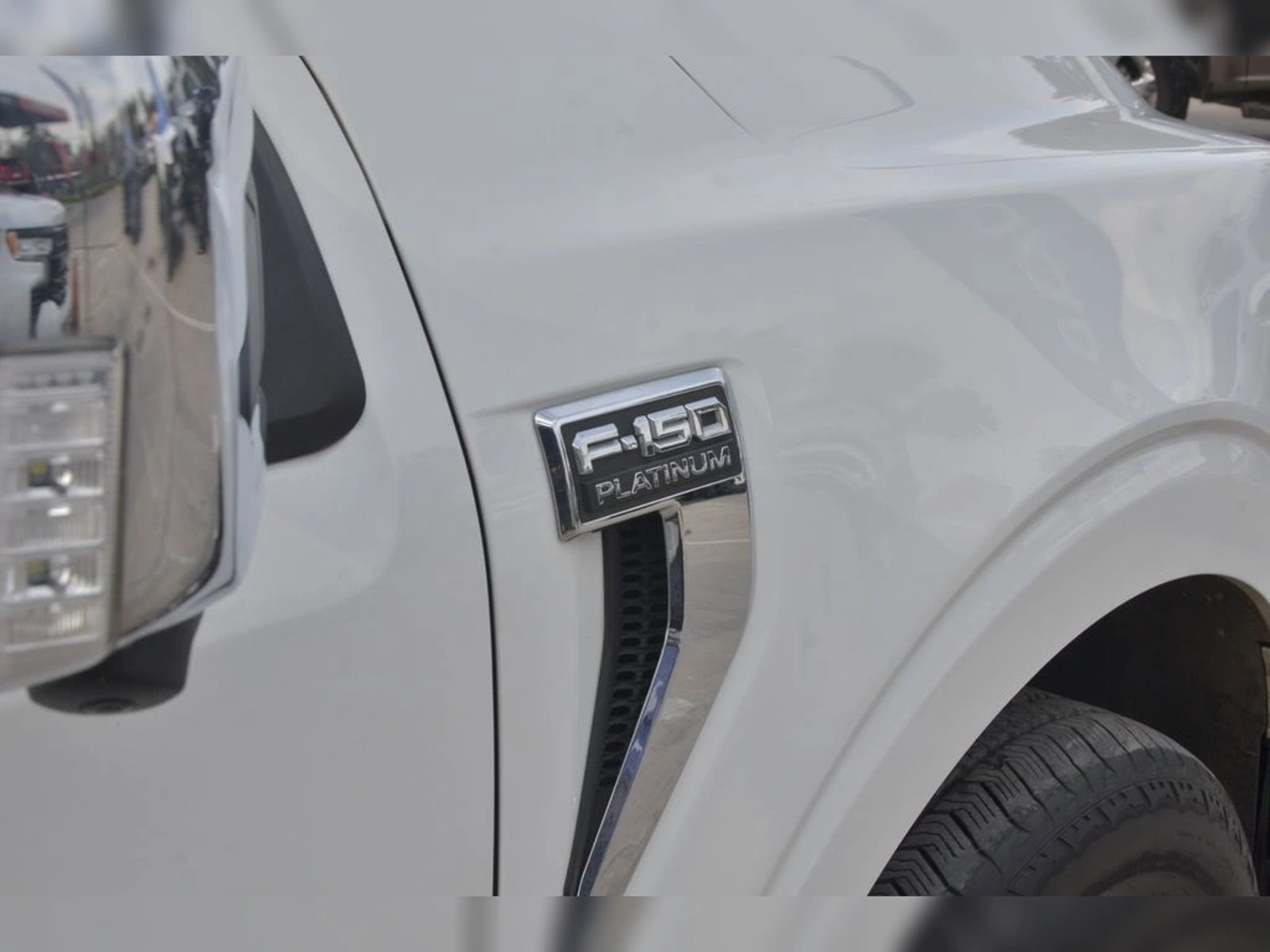 FORD F-150 PLATINUM 4X4 3.5 AUT 2024 - Imagen 7 de 20