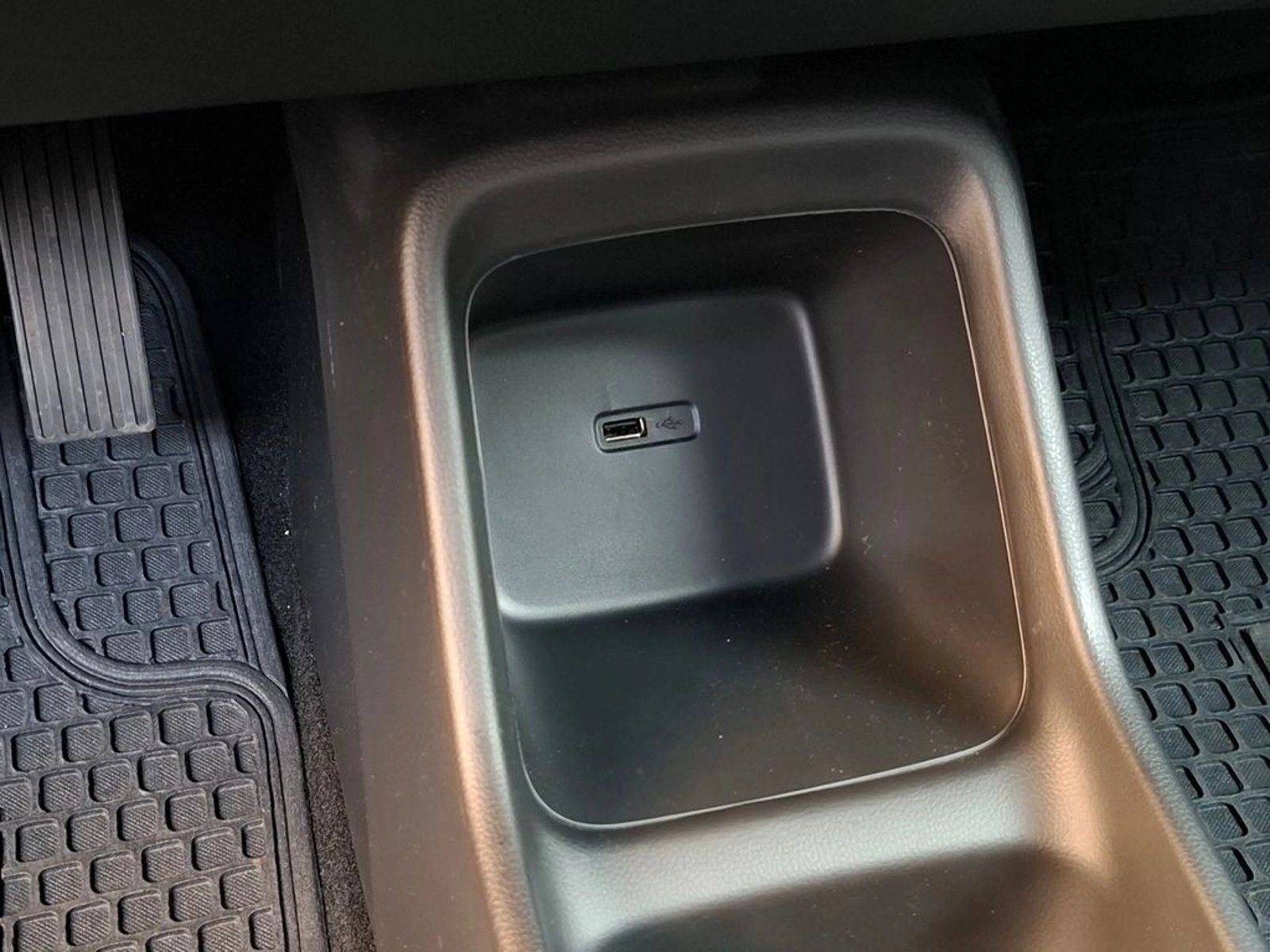Chevrolet SPARK EUV ACTIV 2026 - Imagen 18 de 20