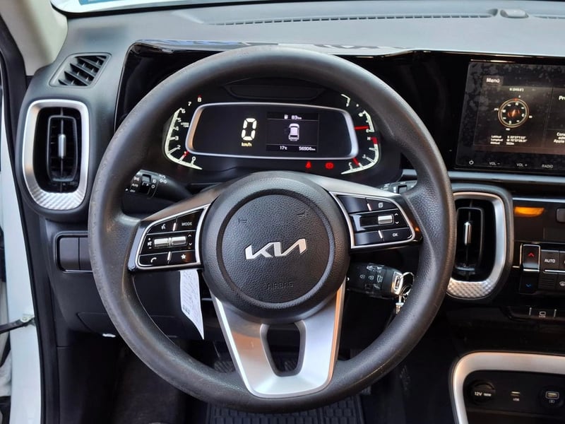 Kia SONET 1.5 2023 - Imagen 16 de 20
