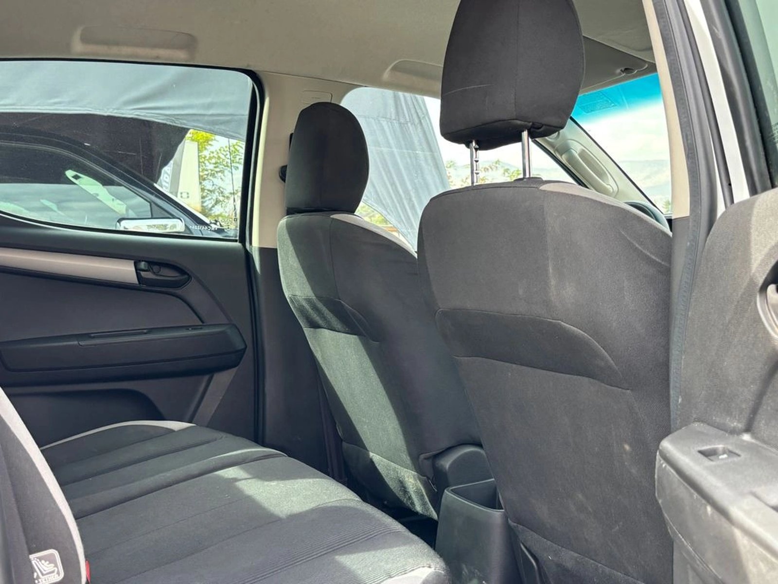CHEVROLET COLORADO 2.8 CTDI 4X2 LS MT 4P 2022 - Imagen 8 de 20