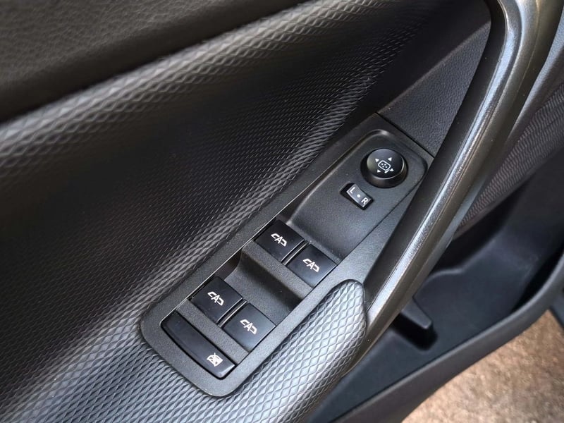 Chevrolet TRACKER 1.2 2023 - Imagen 11 de 20