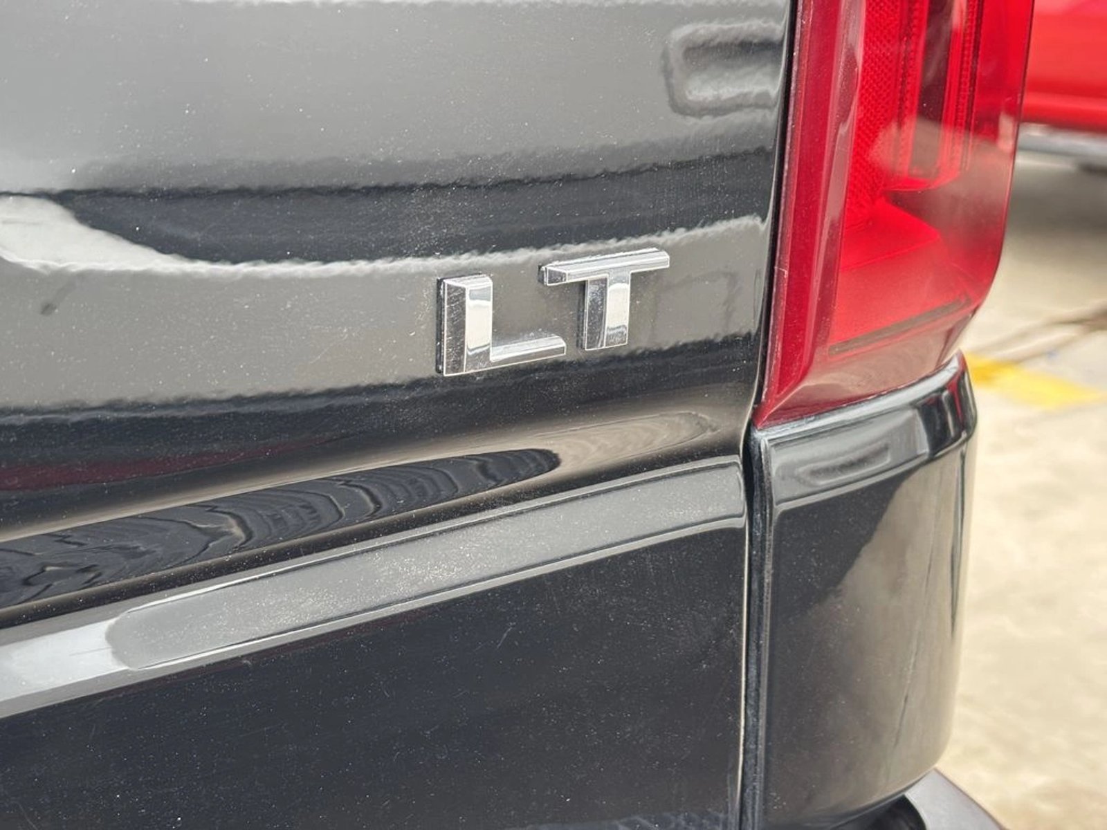 Chevrolet SILVERADO 5.3 LT TRAILBOSS Z71 4X4 AT 4P 2022 - Imagen 9 de 20