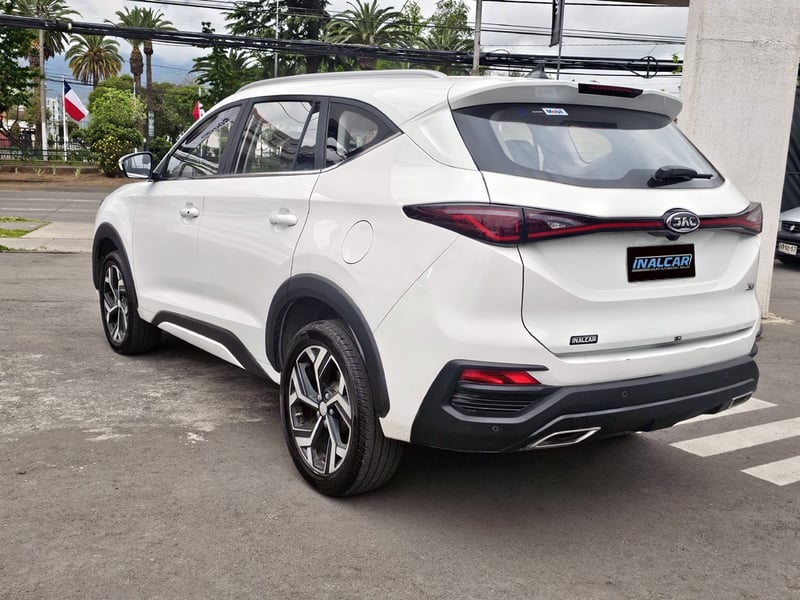 JAC JS8 1.5 LUXURY 2025 - Imagen 4 de 20