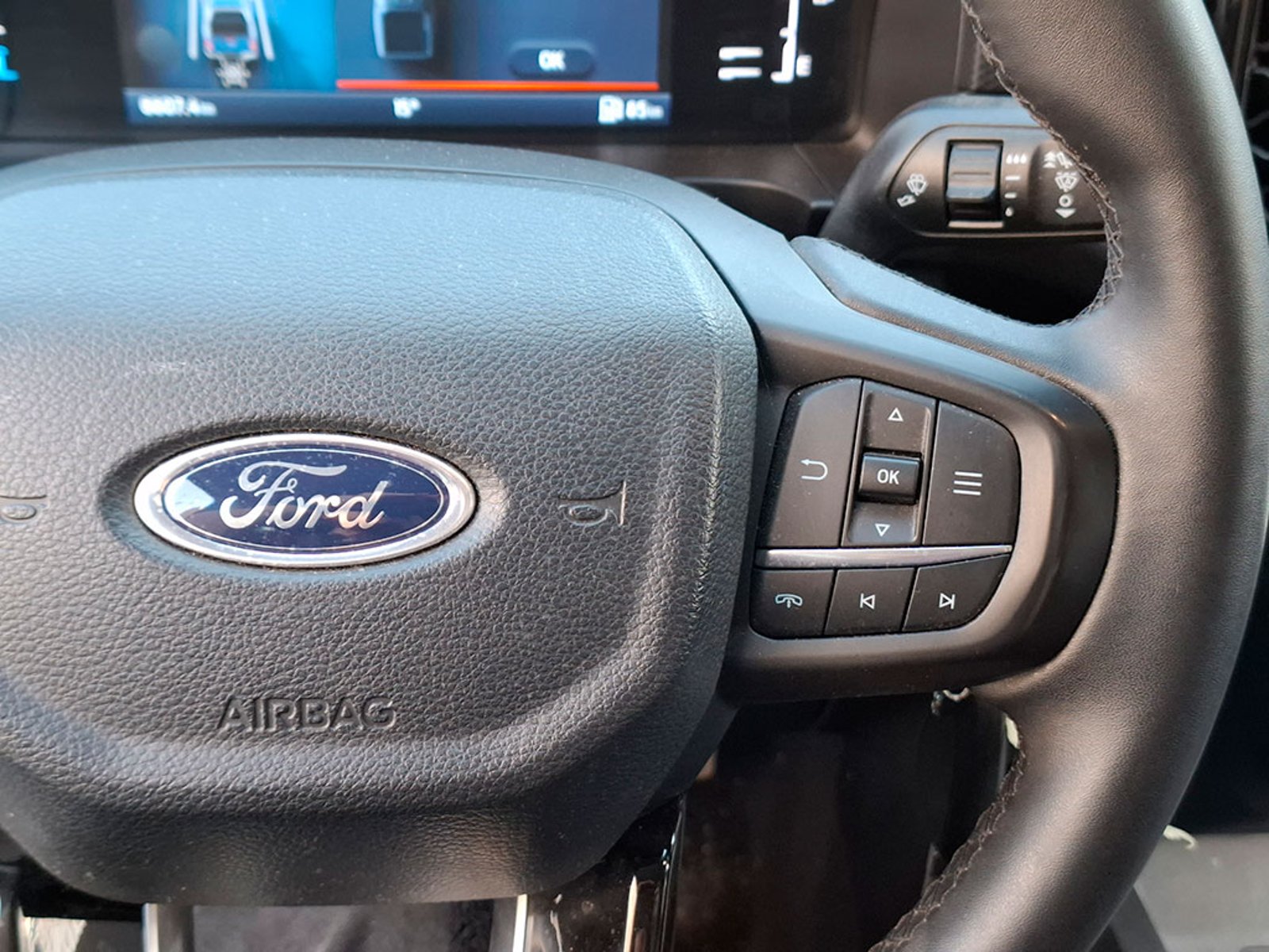 FORD RANGER XLT 4X4 2.0 2025 - Imagen 15 de 20