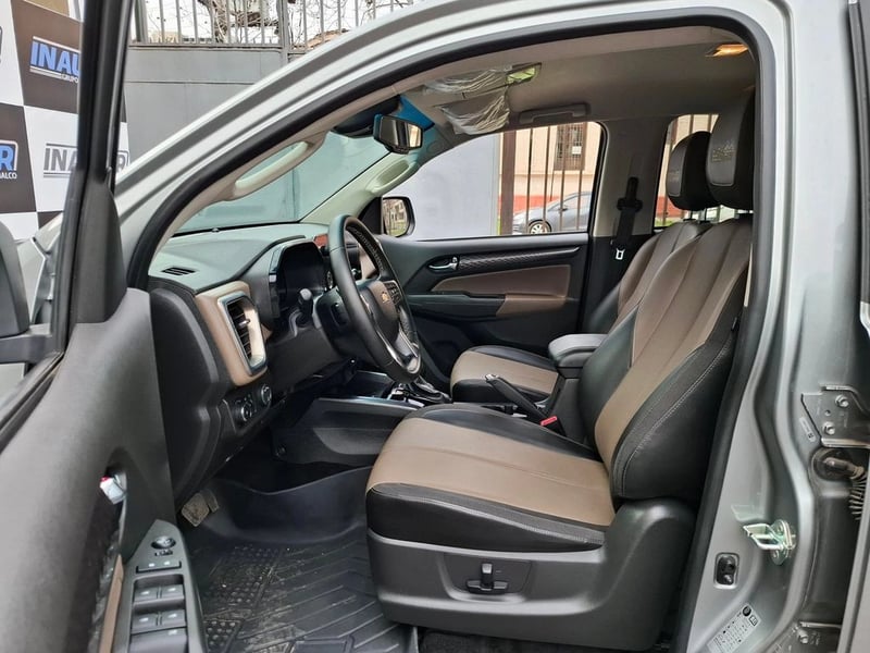 Chevrolet COLORADO DCAB 4P 4X4 2.8 AUT 2025 - Imagen 12 de 20