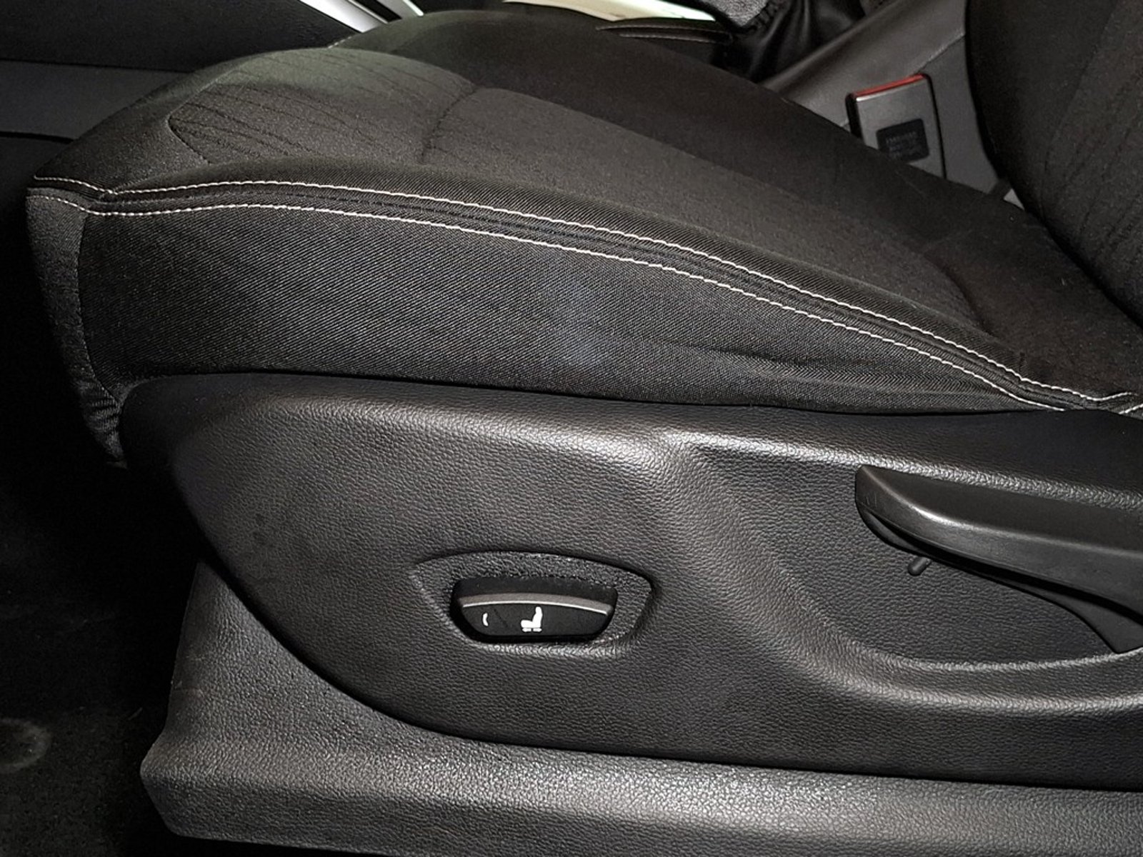 CHEVROLET GROOVE 1.5 PREMIER MT 2024 - Imagen 13 de 20