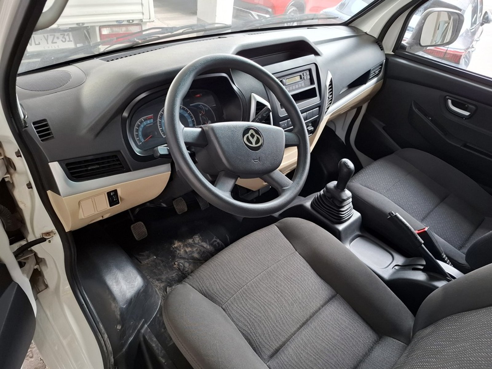 KYC X5 DCAB 1.6 2025 - Imagen 10 de 19