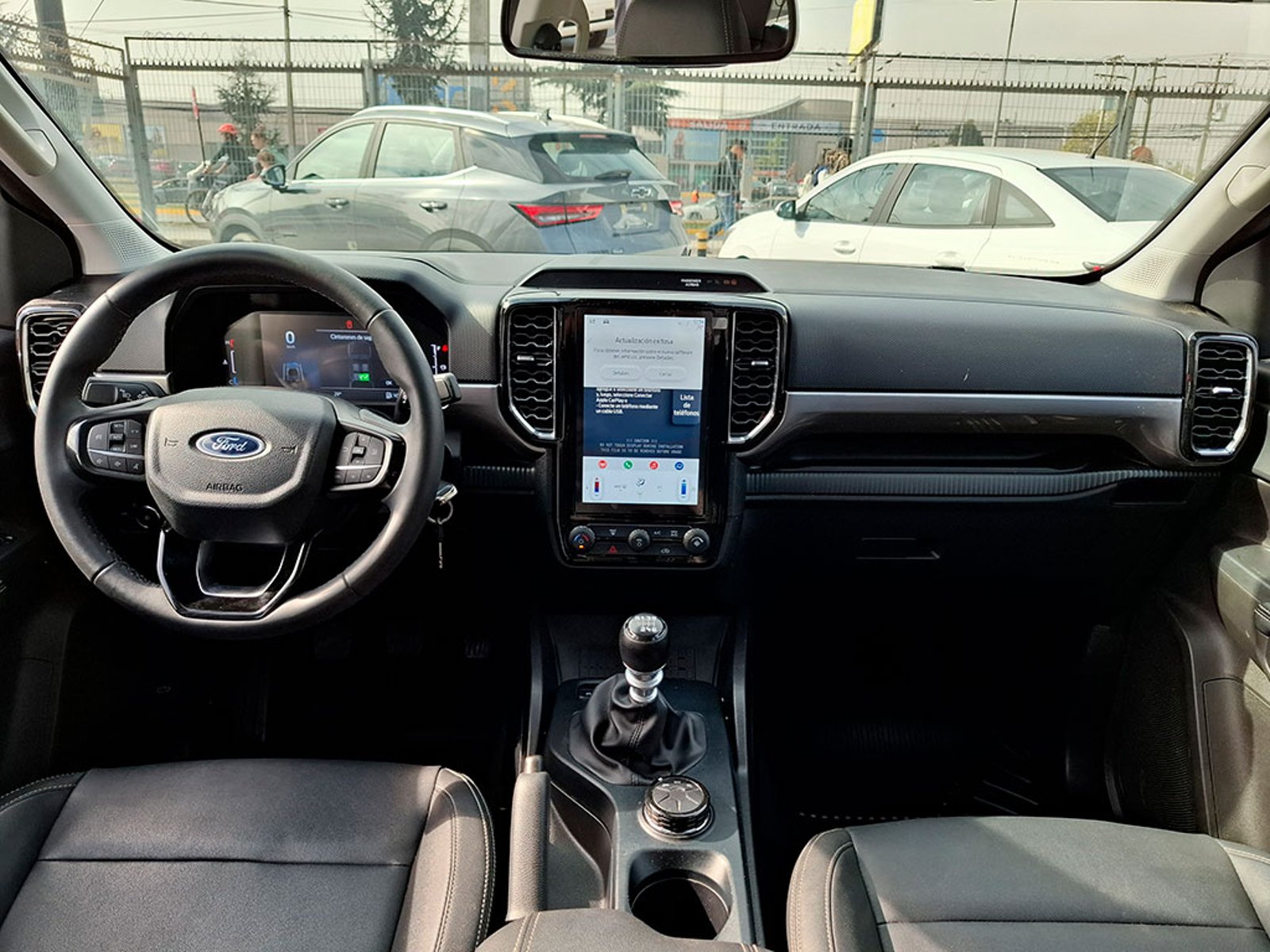 FORD RANGER XLT 4X4 2024 - Imagen 11 de 20