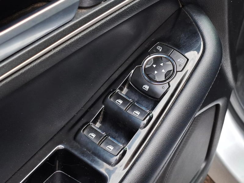 Ford EDGE 2.0 2018 - Imagen 13 de 20