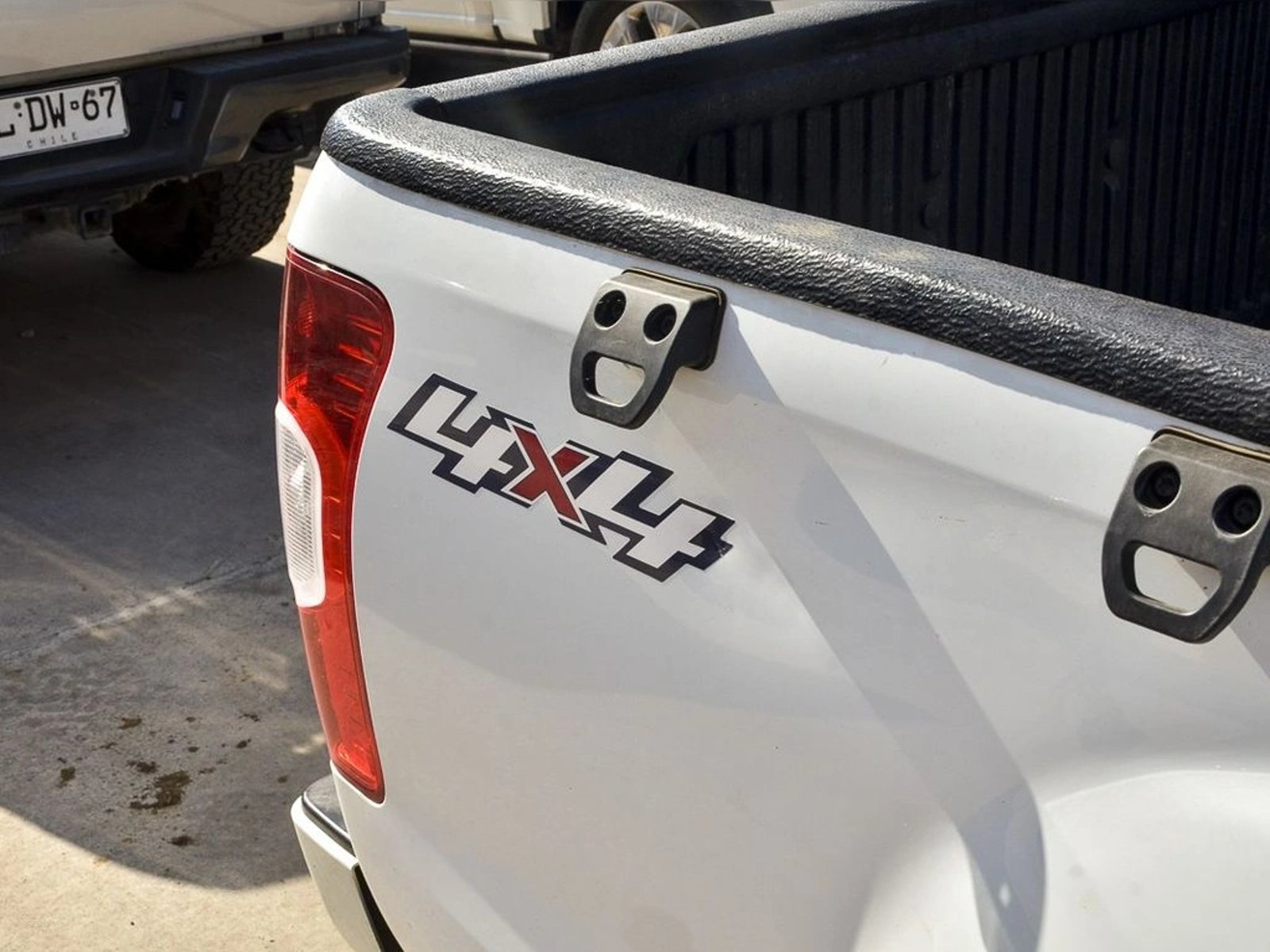 JIM RE-MAX DIESEL MT 4X4 2024 - Imagen 20 de 20