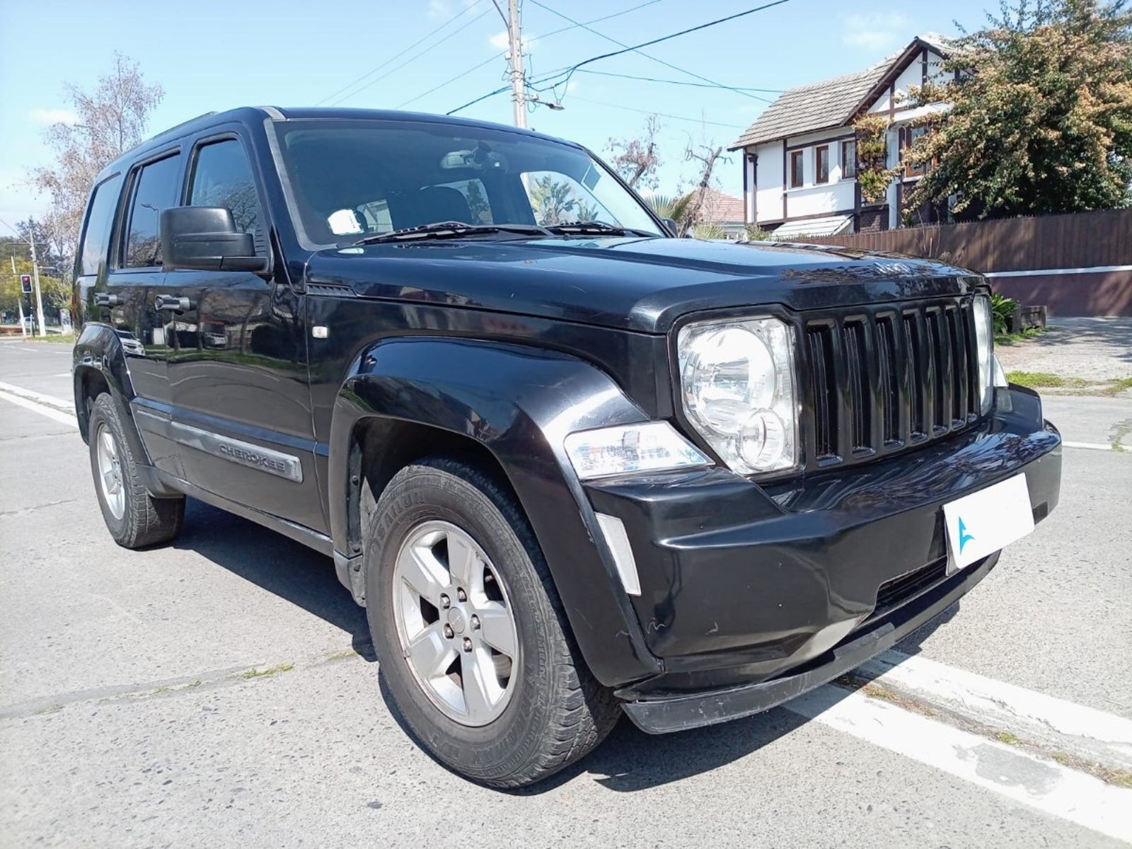 Jeep LIBERTY 3.7 AUT 4X4 2011 - Foto 2 de 10