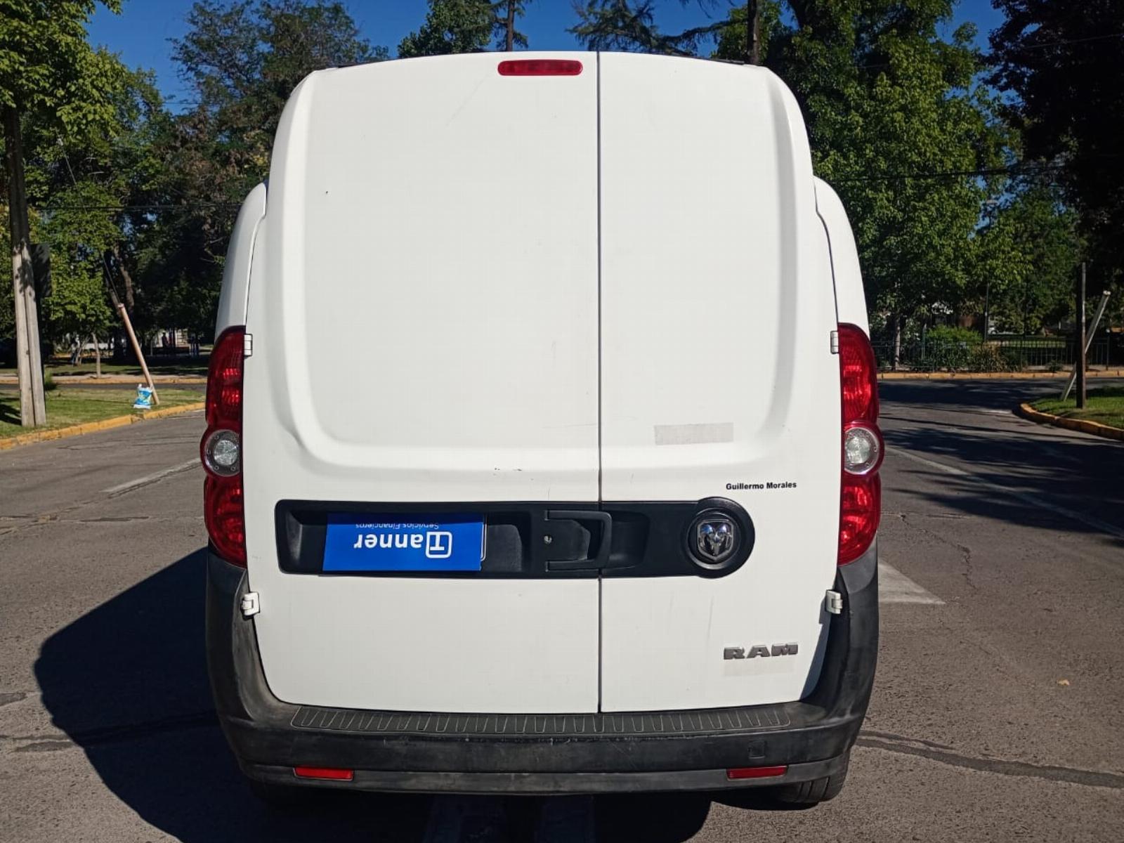 RAM VAN 1000 CARGO XL 1.6 2019 - Imagen 7 de 10