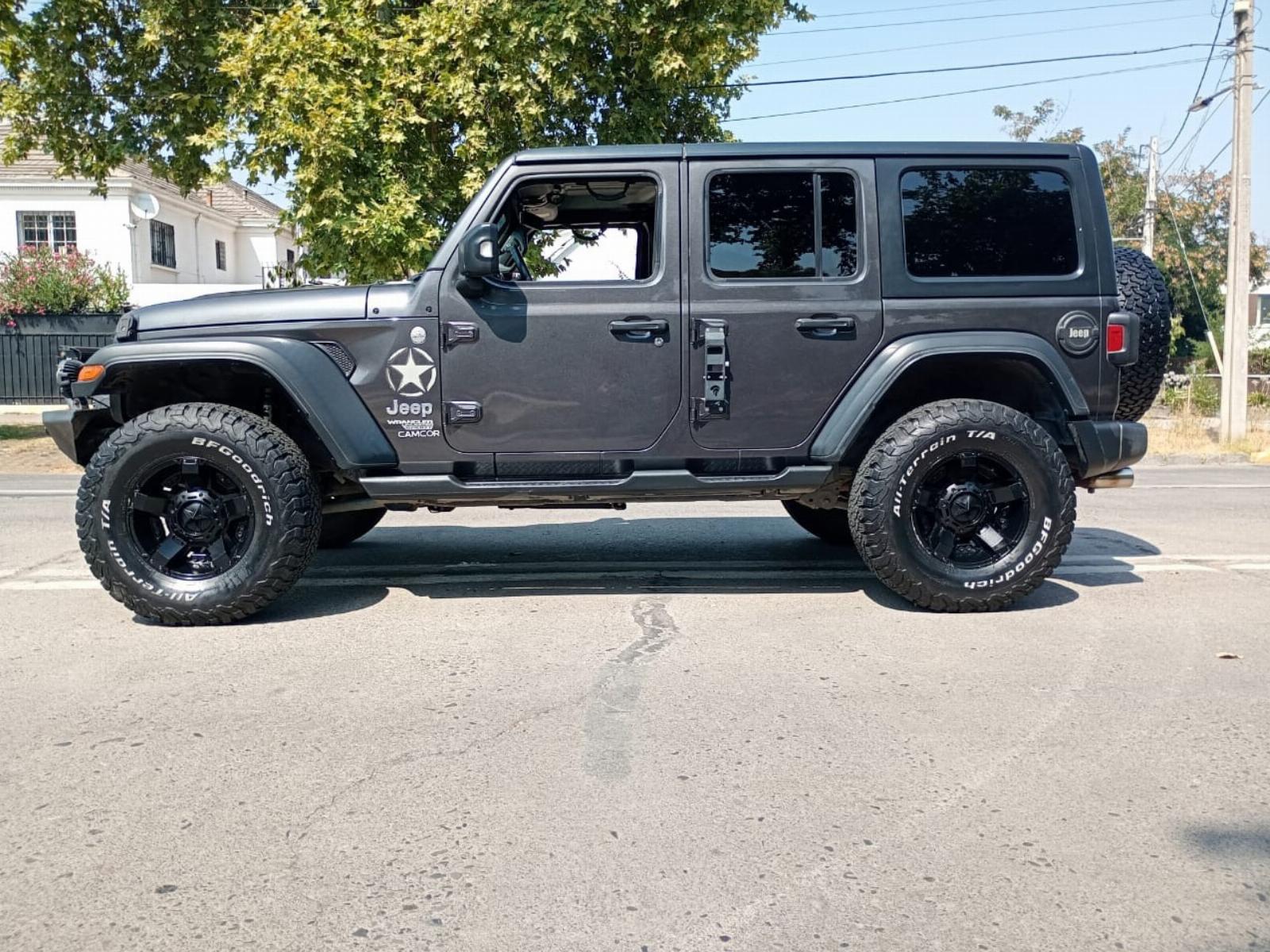 JEEP WRANGLER UNLIMITED SPORT 4X4 3.6 AUT 2019 - Imagen 6 de 10