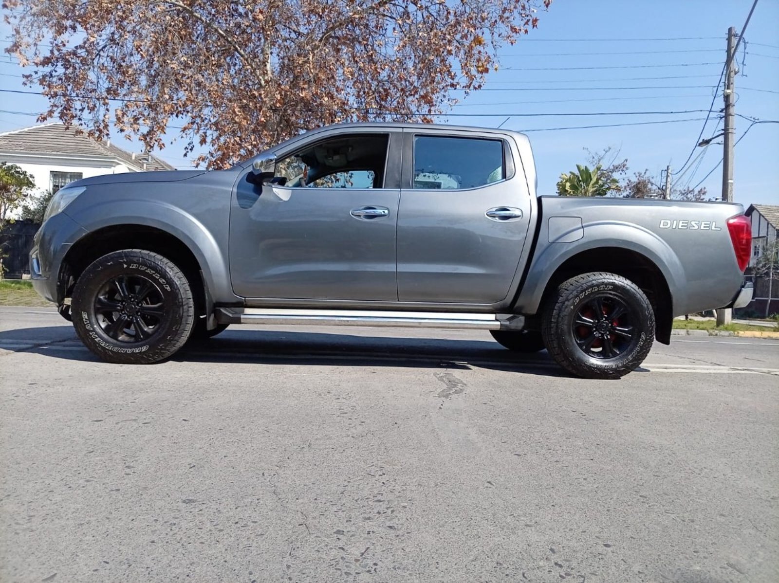 Nissan NP300 XE DCAB 2.3 4X2 DIESEL 2018 - Imagen 8 de 10