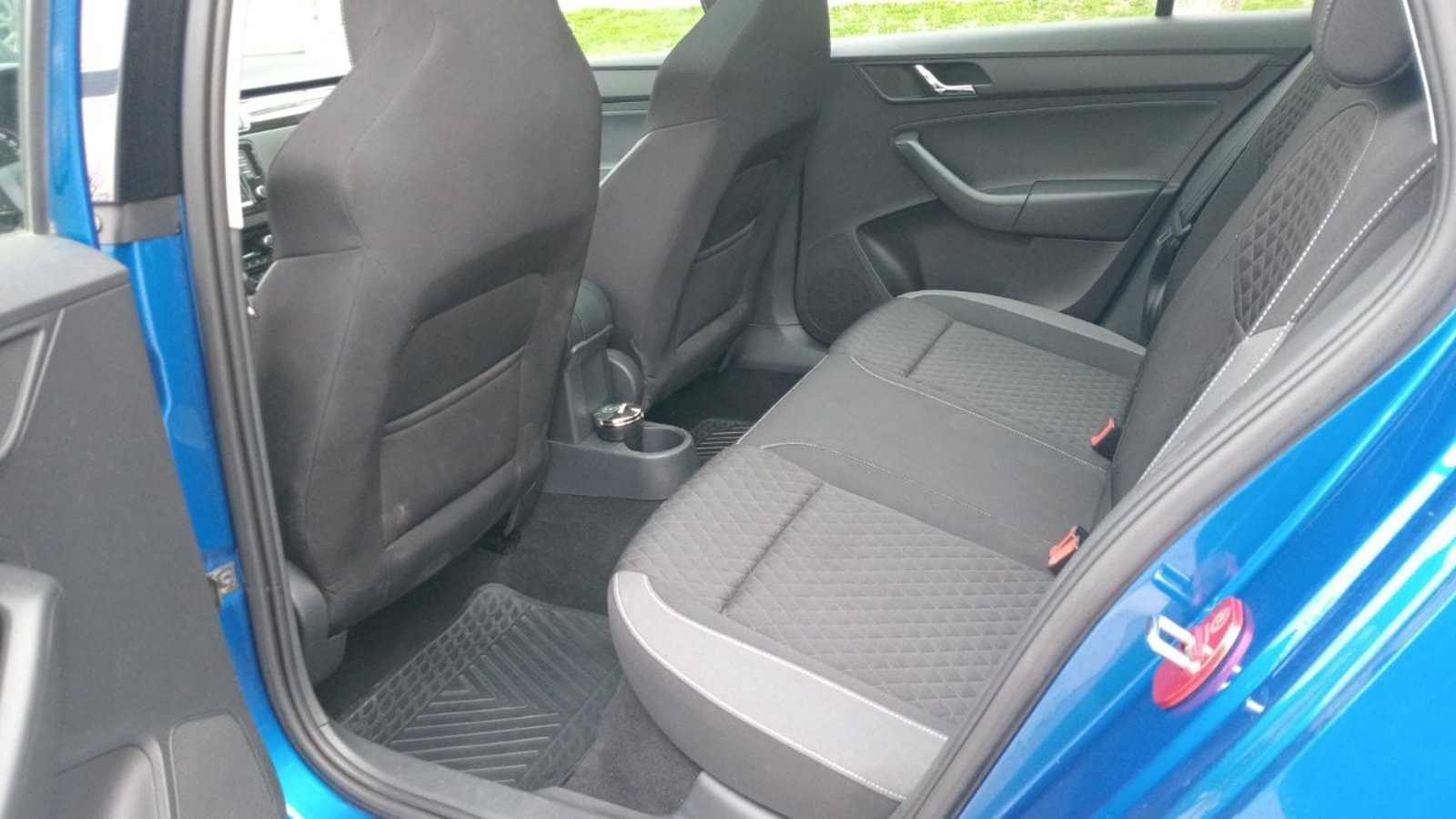 Skoda SPACEBACK TSI STYLE DSG 2017 - Imagen 9 de 10