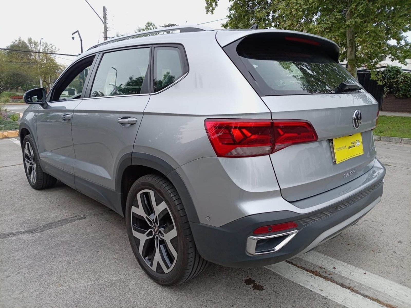 Volkswagen TAOS 1.4 TSI HIGHLINE 4X2 AT 5P. 2025 - Foto 5 de 10