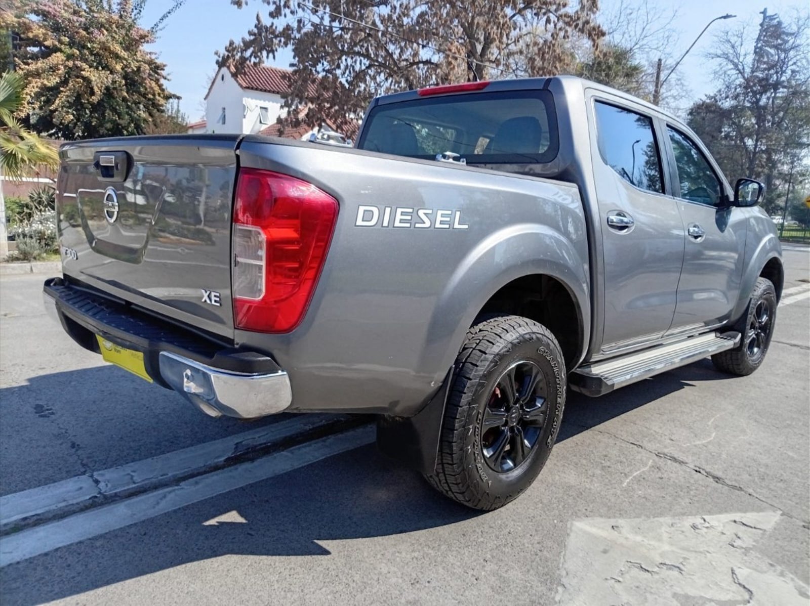 Nissan NP300 XE DCAB 2.3 4X2 DIESEL 2018 - Imagen 5 de 10