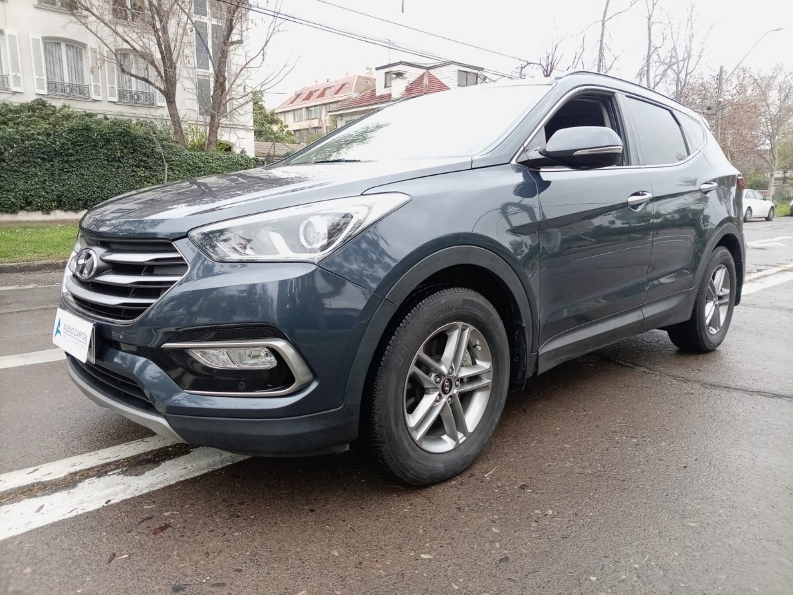 Hyundai SANTA FE 2.2 CRDI AUTO 2WD 2018 - Foto 2 de 10