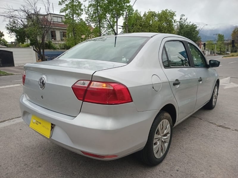Volkswagen VOYAGE 1.6 POWER 4X2 2AB AC MT 4P. 2019 - Imagen 5 de 10