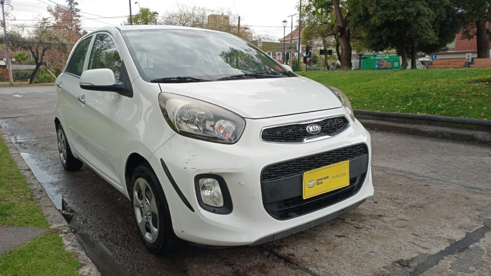 Kia MORNING EX 1.2 MT 2017 - Imagen 3 de 10