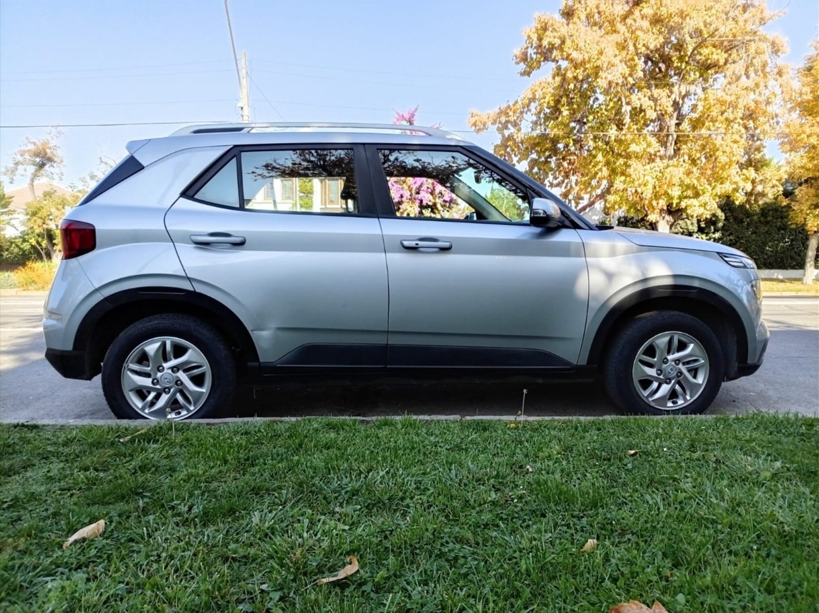 HYUNDAI VENUE QX 1.6 2022 - Imagen 6 de 10
