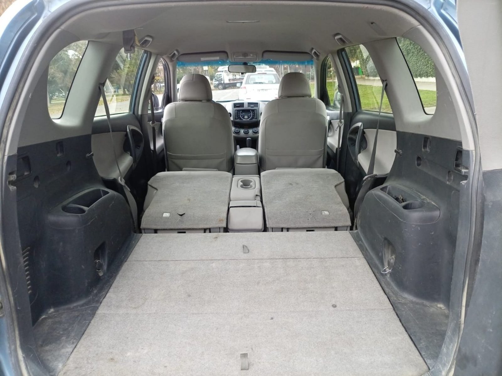 TOYOTA RAV 4 2.4 G 4X2 MT 2012 - Imagen 9 de 10