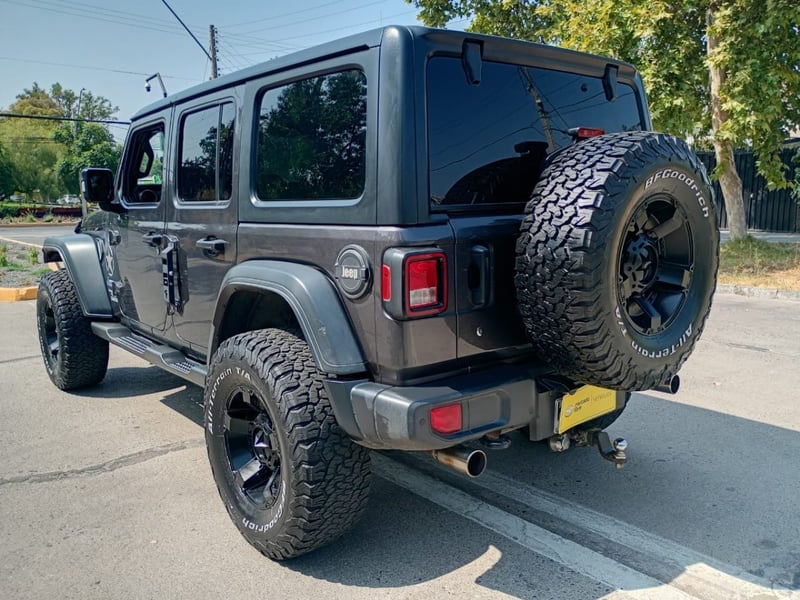 Jeep WRANGLER UNLIMITED SPORT 4X4 3.6 AUT 2019 - Imagen 5 de 10