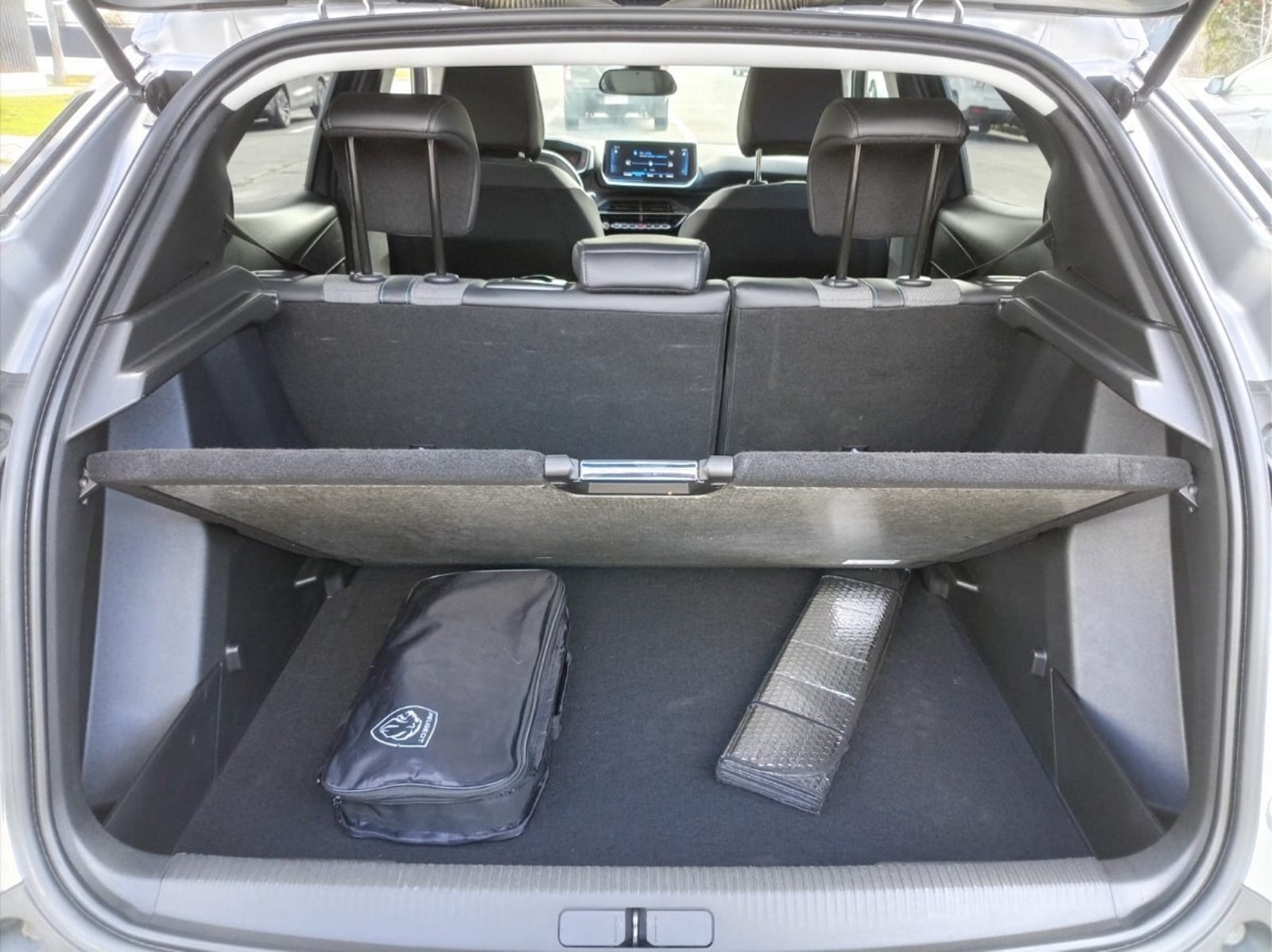 Peugeot 2008 PURETECH 130 EAT8 1.2 AUT 2022 - Imagen 10 de 10