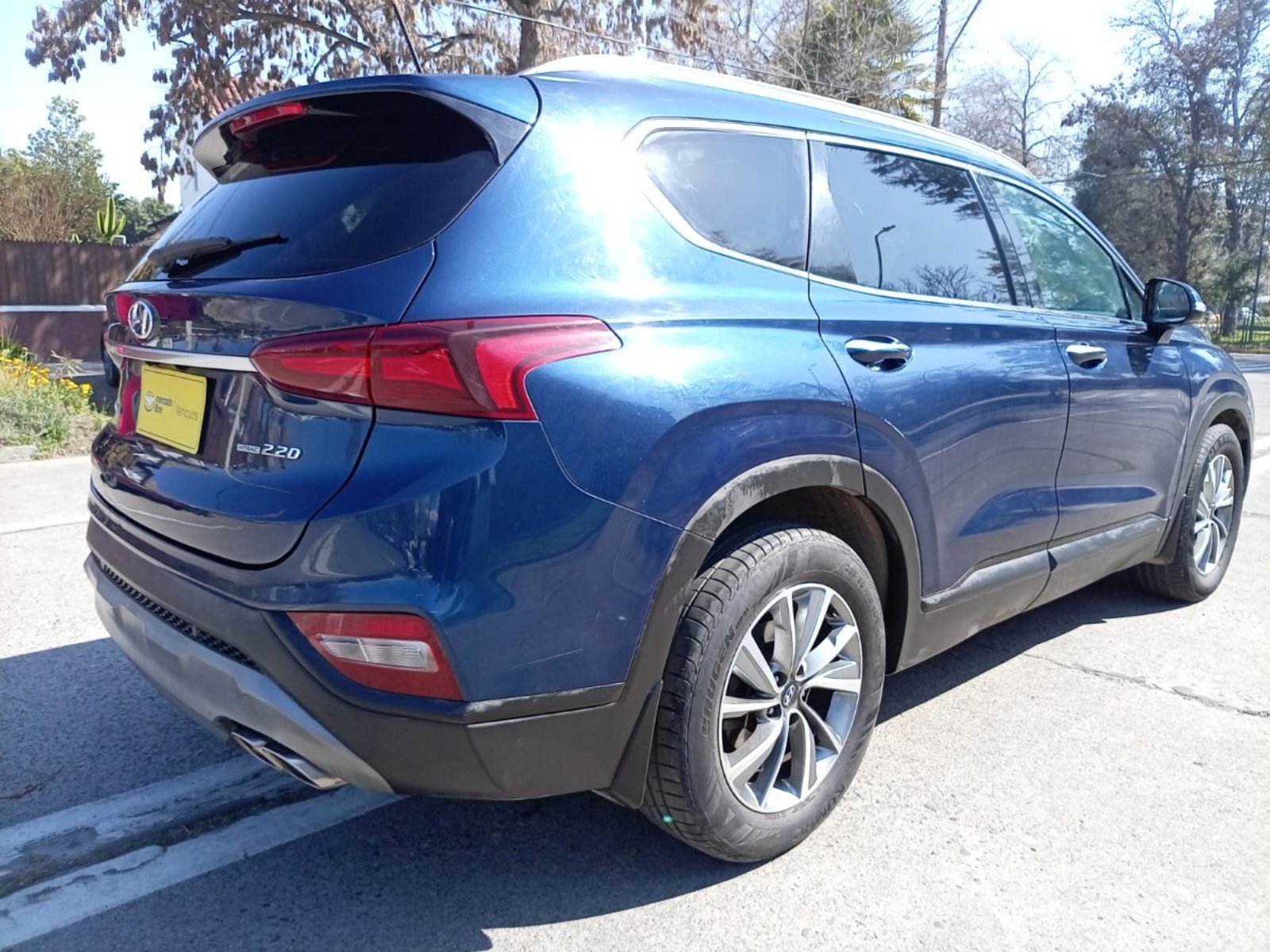 Hyundai SANTA FE 2.2 CRDI AUTO 4WD 2019 - Foto 4 de 10