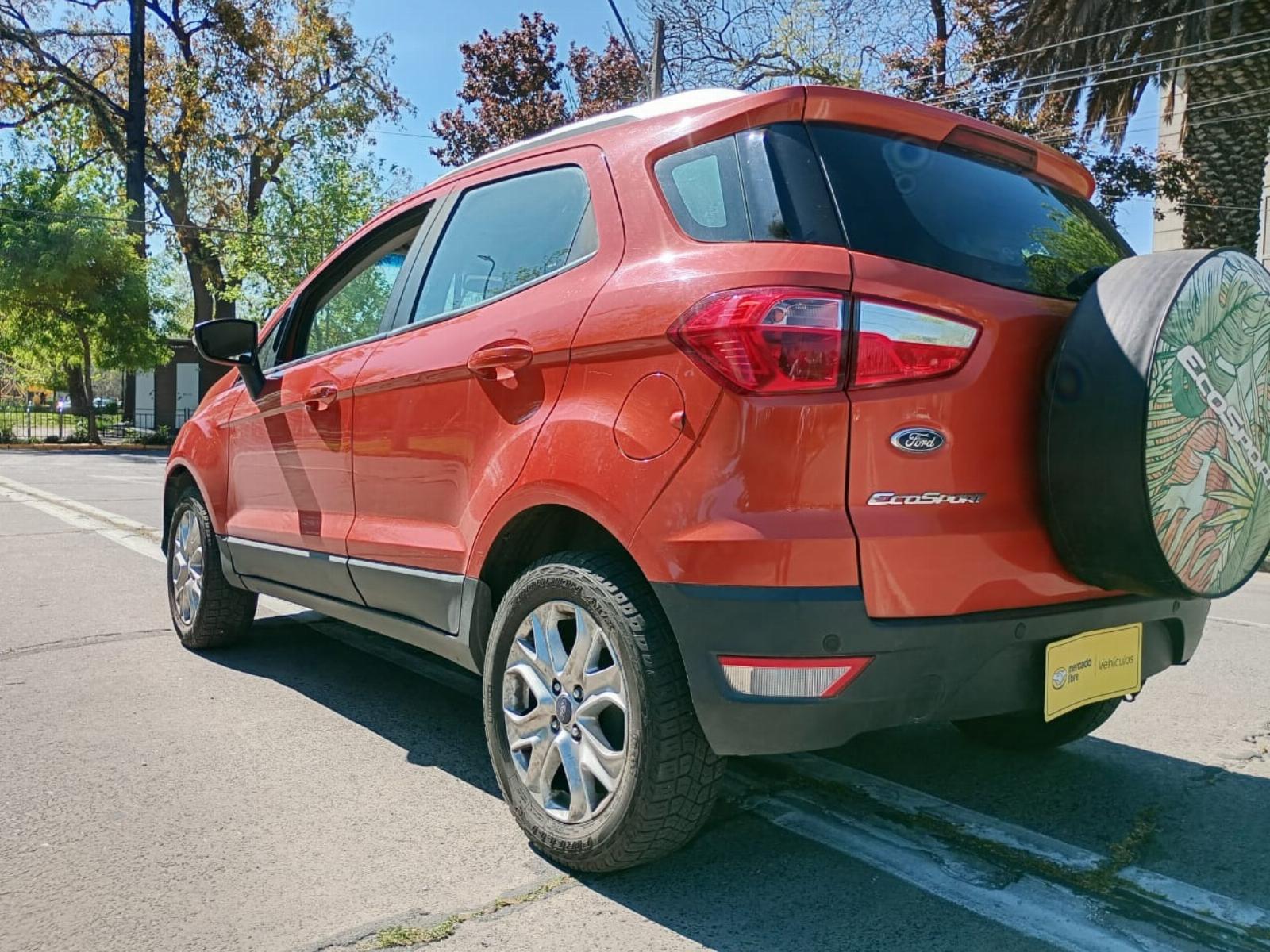 FORD ECOSPORT TITANIUM 1.6 MT 2015 - Imagen 4 de 10