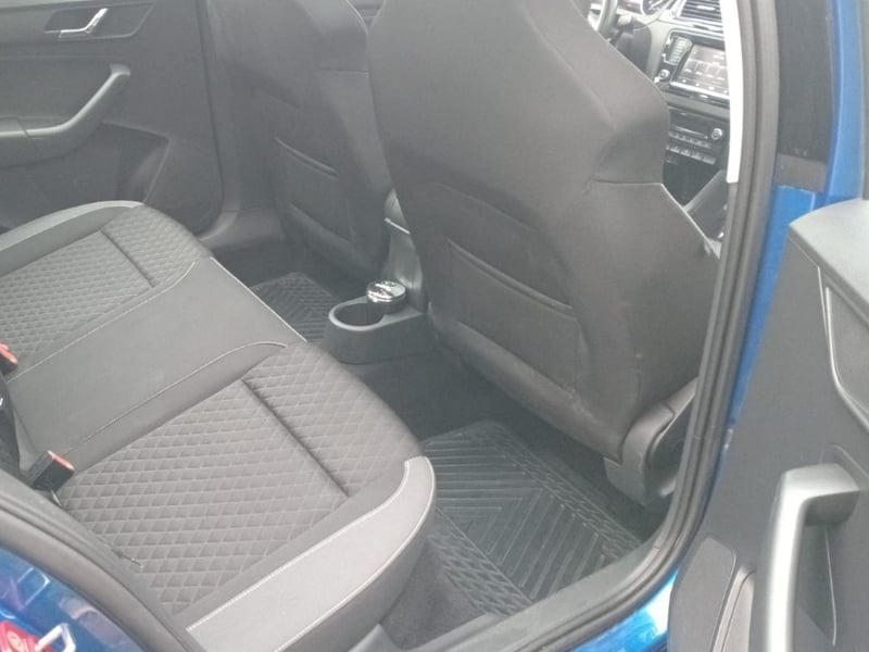 Skoda SPACEBACK TSI STYLE DSG 2017 - Imagen 6 de 10