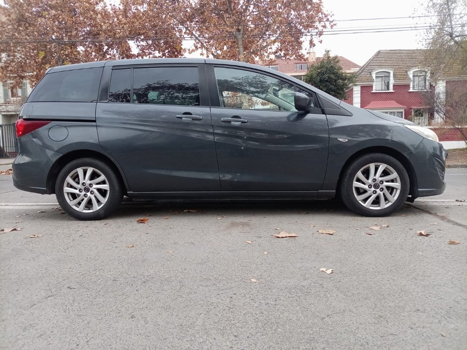 MAZDA 5 5 V 2.O AT 2016 - Imagen 4 de 10