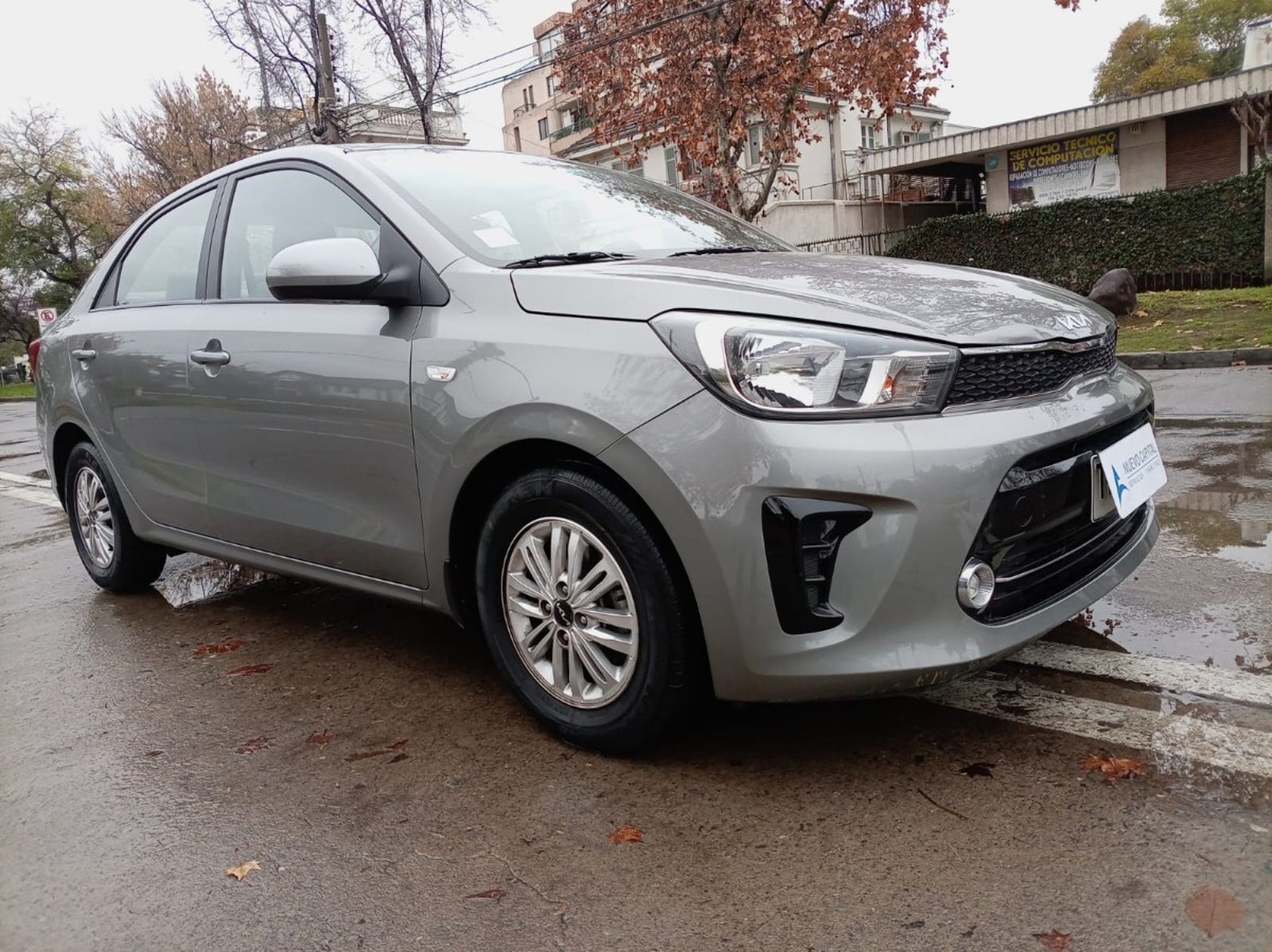 Kia SOLUTO MPI 1.4 MT 2024 - Imagen 3 de 10