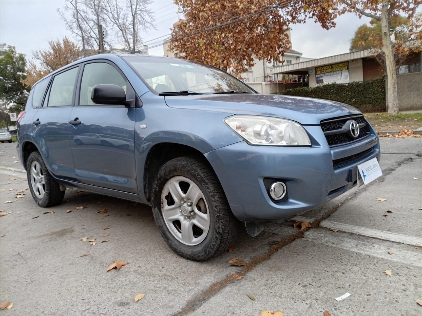 TOYOTA RAV 4 2.4 G 4X2 MT 2012 - Imagen 3 de 10
