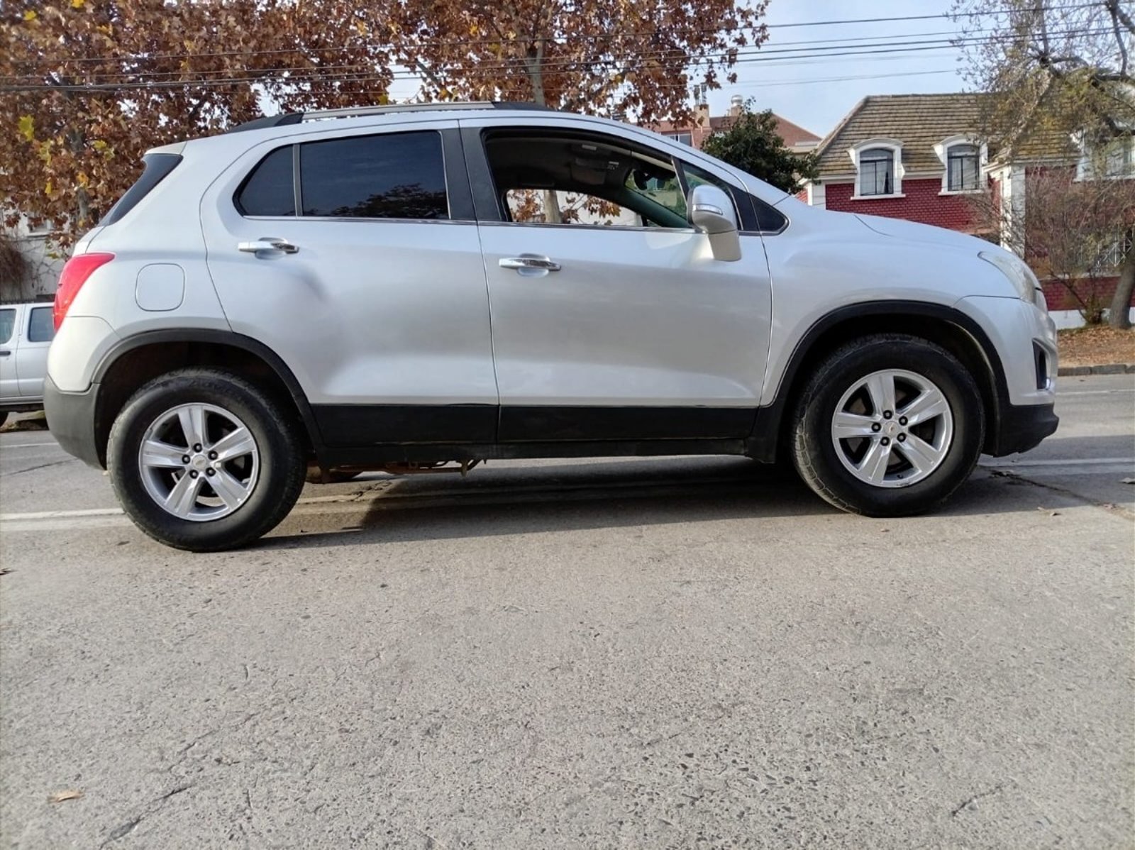 CHEVROLET TRACKER AWD 1.8 AT 2015 - Imagen 4 de 10