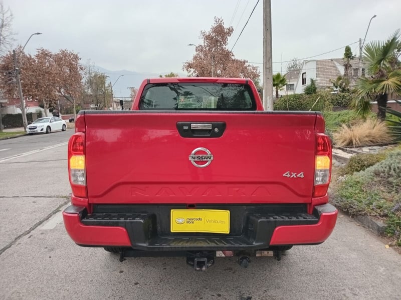 Nissan NAVARA 2.3D XE DIESEL 4X4 DOB.CAB. AT 4P. 2023 - Imagen 6 de 10