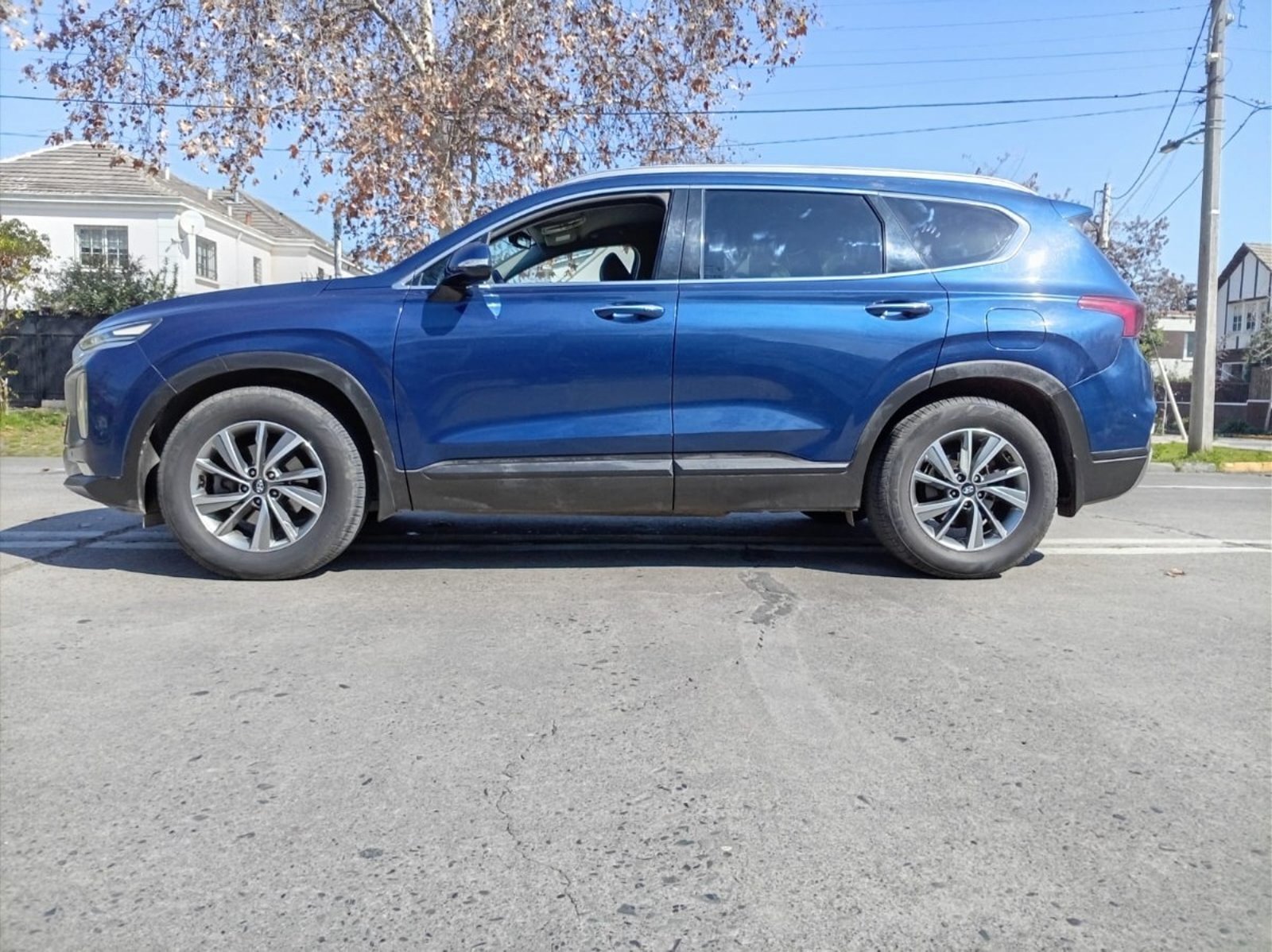 Hyundai SANTA FE 2.2 CRDI AUTO 4WD 2019 - Imagen 8 de 10