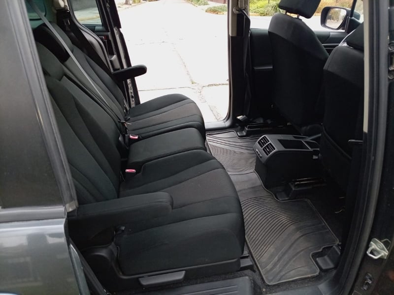 Mazda 5 5 V 2.O AT 2016 - Imagen 9 de 10