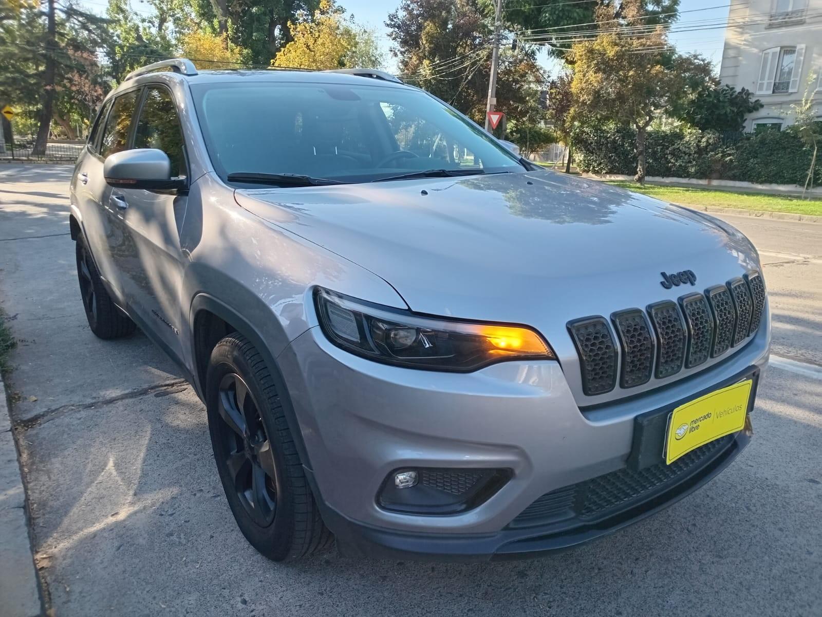 Jeep CHEROKEE LTD 4X4 3.2 AT 2020 - Foto 2 de 9