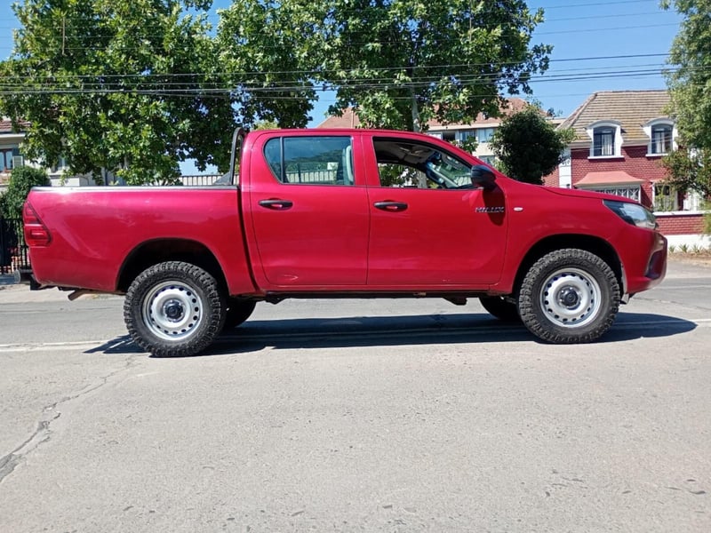Toyota HILUX PICKUP 4P 4X4 2.4 2021 - Imagen 5 de 6