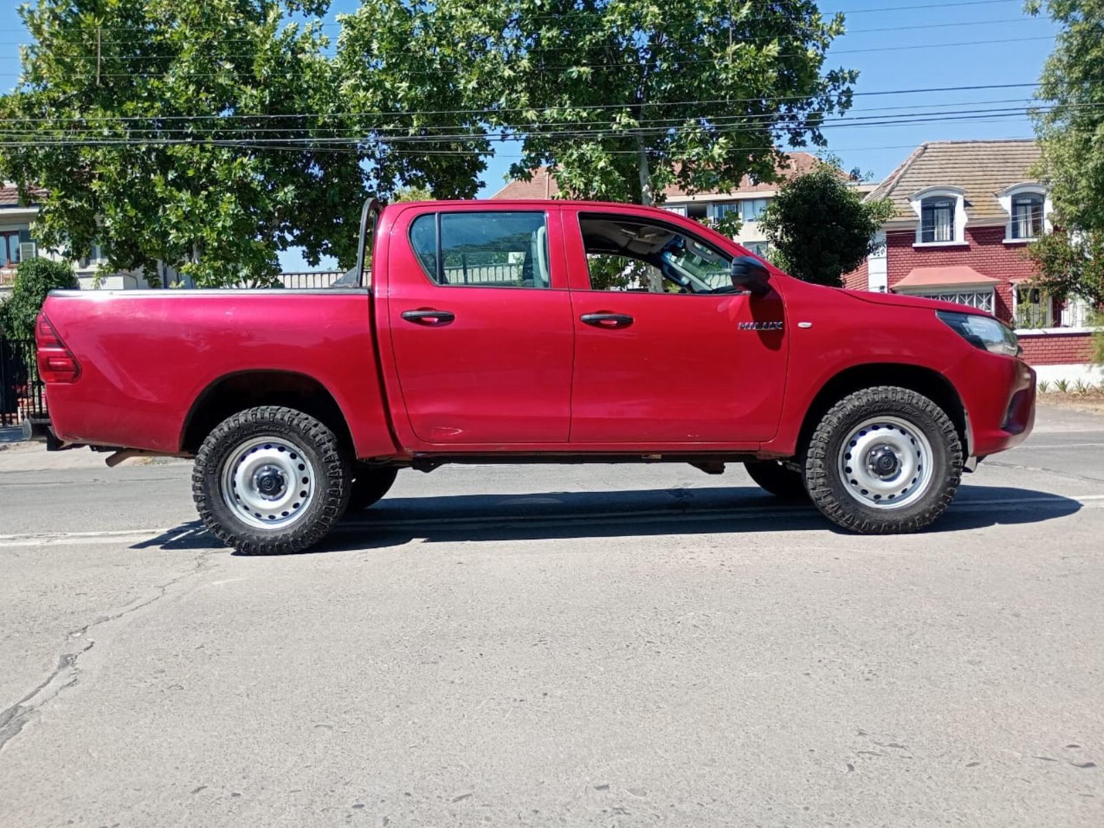 TOYOTA HILUX PICKUP 4P 4X4 2.4 2021 - Imagen 5 de 6