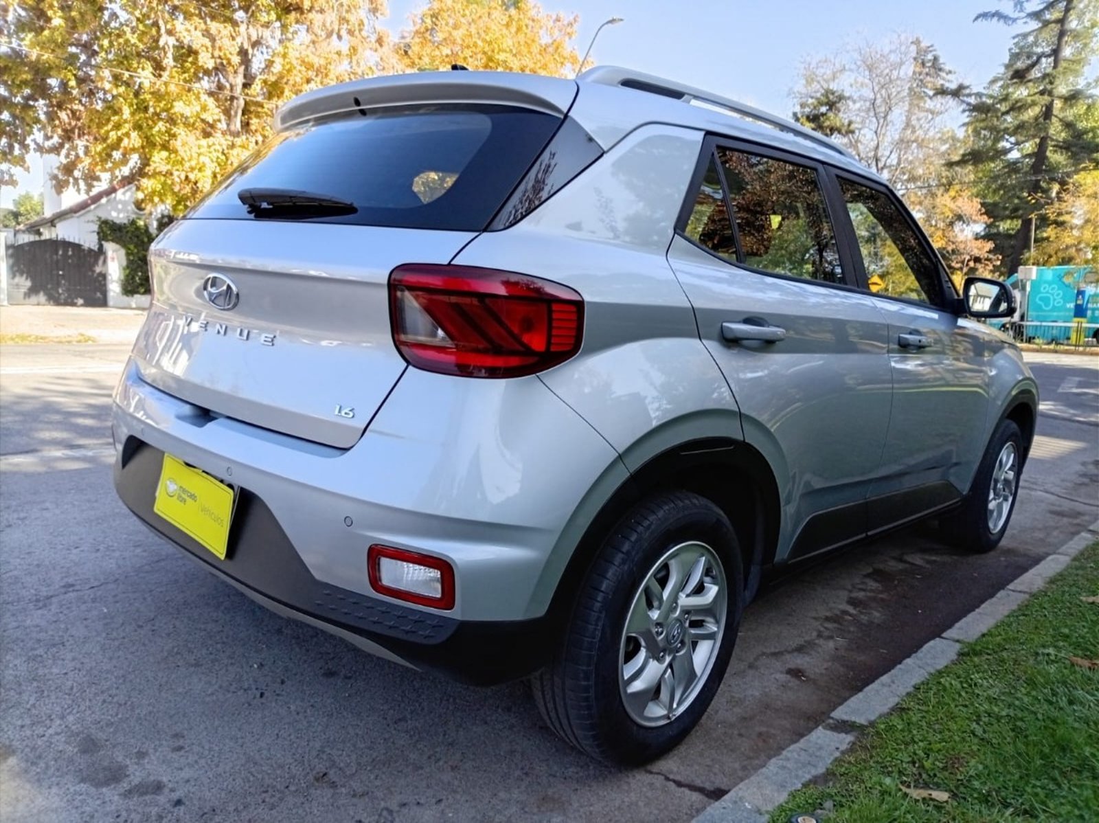 HYUNDAI VENUE QX 1.6 2022 - Imagen 5 de 10