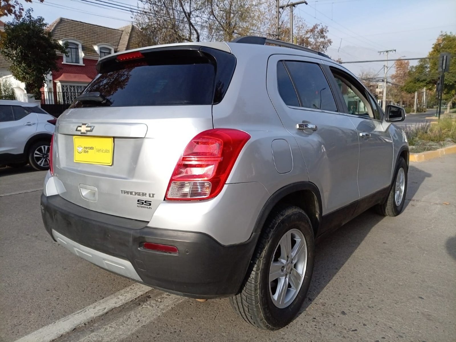CHEVROLET TRACKER AWD 1.8 AT 2015 - Imagen 7 de 10