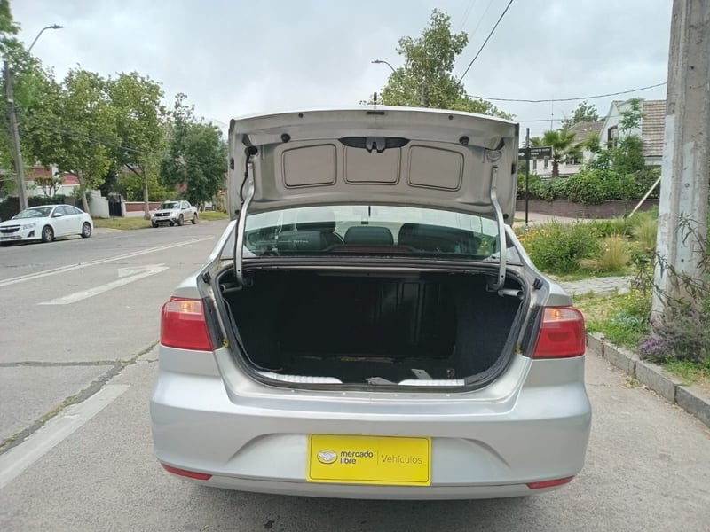 Volkswagen VOYAGE 1.6 POWER 4X2 2AB AC MT 4P. 2019 - Imagen 10 de 10