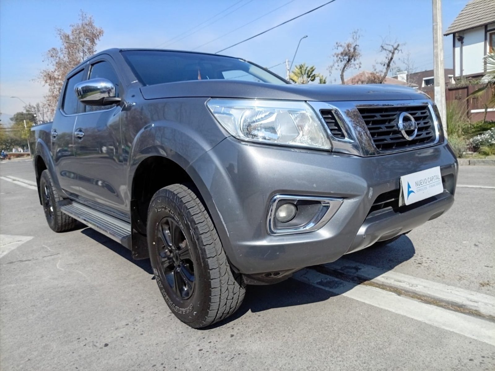 Nissan NP300 XE DCAB 2.3 4X2 DIESEL 2018 - Foto 3 de 10