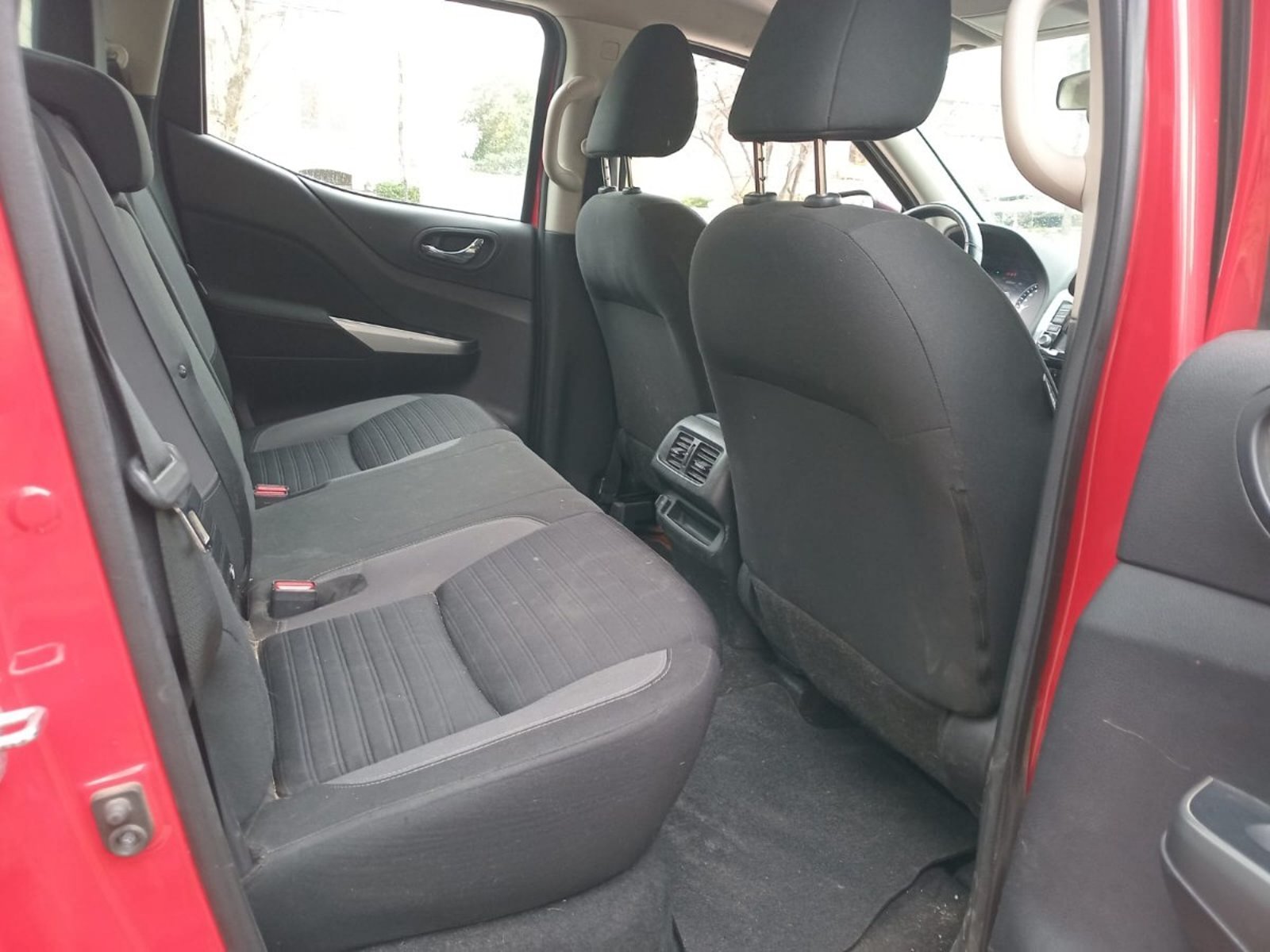 Nissan NAVARA 2.3D XE DIESEL 4X4 DOB.CAB. AT 4P. 2023 - Imagen 9 de 10