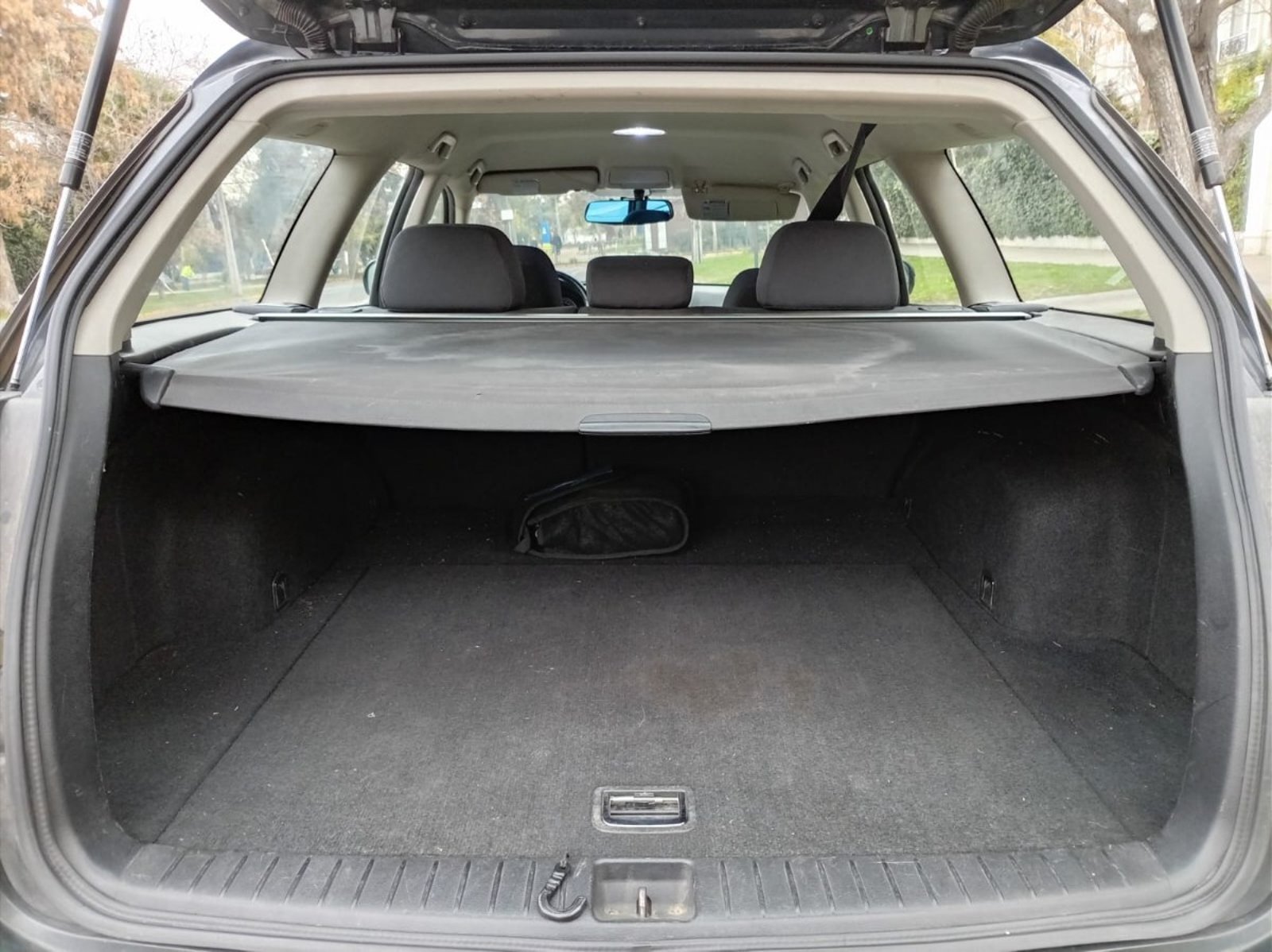 SUBARU NEW OUTBACK 2.5I AWD AUT 2009 - Imagen 9 de 10