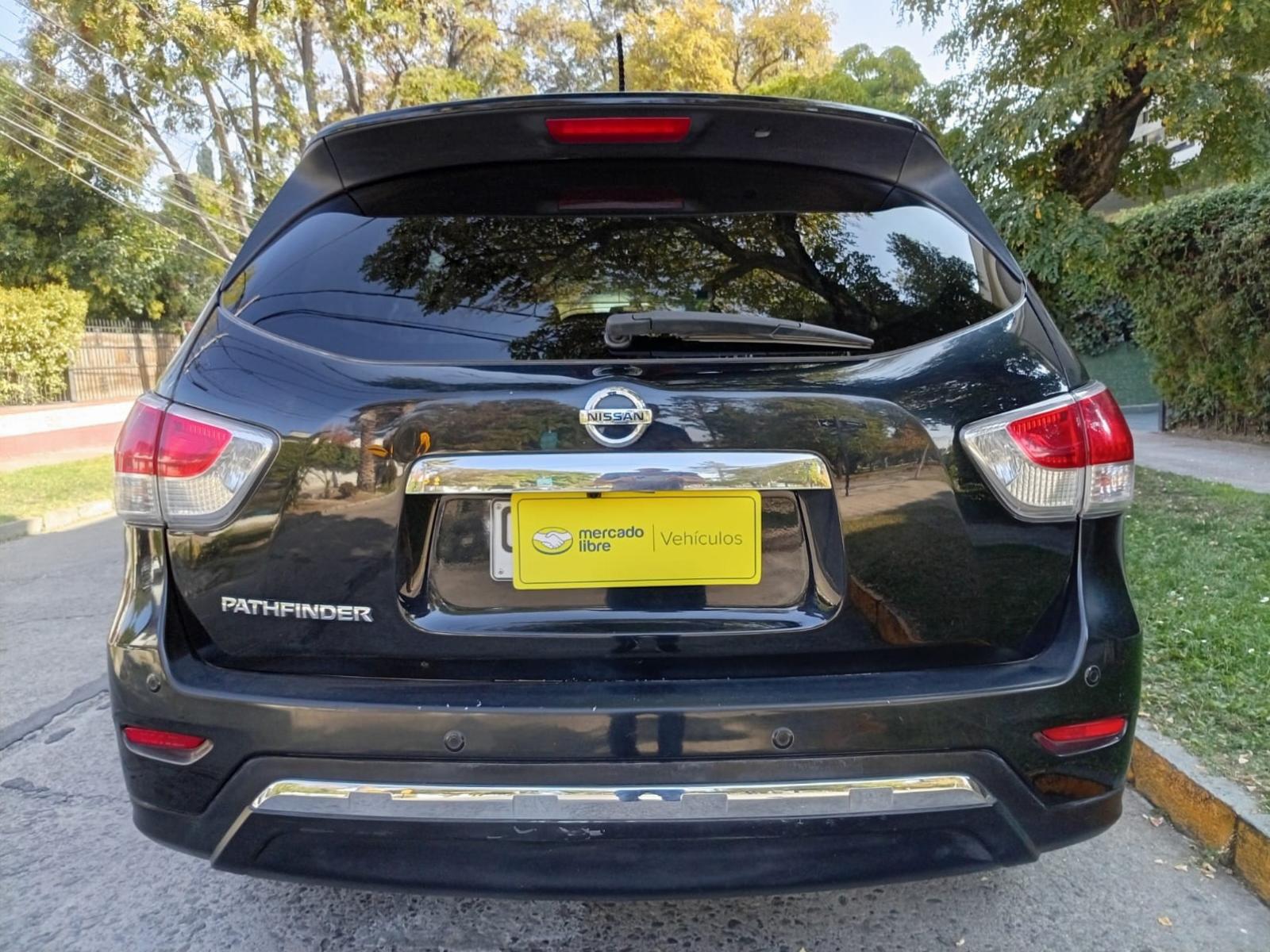 NISSAN PATHFINDER SENSE 3.5 AT 2015 - Imagen 7 de 10